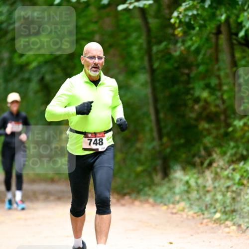 11.10.2026 - Bramfelder Halbmarathon 2026 Dr. Thomas Lammeyer http://msf.ph/oto/10820517 11.10.2026 10:21:55 Laufen 748, 257 meine-sportfotos.de
