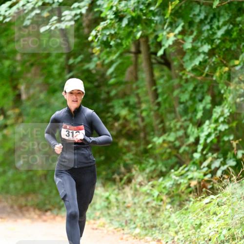 11.10.2026 - Bramfelder Halbmarathon 2026 Dr. Thomas Lammeyer http://msf.ph/oto/10820541 11.10.2026 10:21:59 Laufen 312 meine-sportfotos.de
