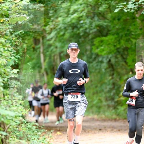 11.10.2026 - Bramfelder Halbmarathon 2026 Dr. Thomas Lammeyer http://msf.ph/oto/10820658 11.10.2026 10:22:38 Laufen 720, 29, 999 meine-sportfotos.de