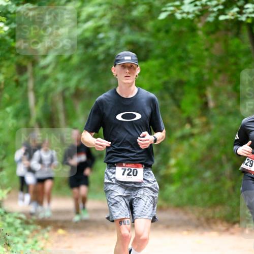 11.10.2026 - Bramfelder Halbmarathon 2026 Dr. Thomas Lammeyer http://msf.ph/oto/10820669 11.10.2026 10:22:39 Laufen 720, 999, 29 meine-sportfotos.de