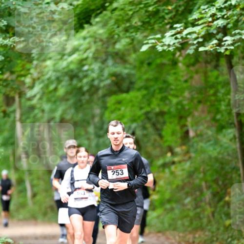 11.10.2026 - Bramfelder Halbmarathon 2026 Dr. Thomas Lammeyer http://msf.ph/oto/10820683 11.10.2026 10:22:46 Laufen 463, 253 meine-sportfotos.de