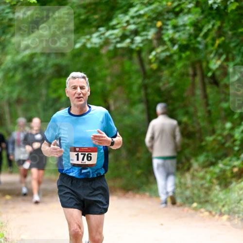 11.10.2026 - Bramfelder Halbmarathon 2026 Dr. Thomas Lammeyer http://msf.ph/oto/10820908 11.10.2026 10:23:39 Laufen 176 meine-sportfotos.de