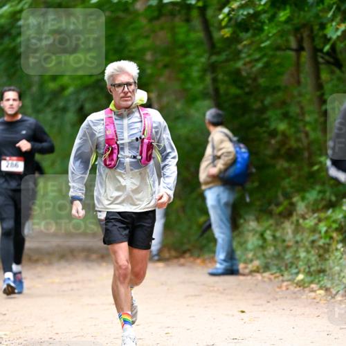11.10.2026 - Bramfelder Halbmarathon 2026 Dr. Thomas Lammeyer http://msf.ph/oto/10820940 11.10.2026 10:23:45 Laufen 286 meine-sportfotos.de