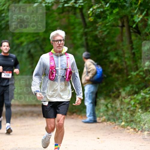 11.10.2026 - Bramfelder Halbmarathon 2026 Dr. Thomas Lammeyer http://msf.ph/oto/10820943 11.10.2026 10:23:46 Laufen 286, 261 meine-sportfotos.de