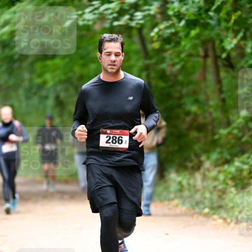 11.10.2026 - Bramfelder Halbmarathon 2026 Dr. Thomas Lammeyer http://msf.ph/oto/10820963 11.10.2026 10:23:49 Laufen 286 meine-sportfotos.de
