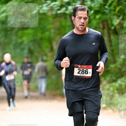 11.10.2026 - Bramfelder Halbmarathon 2026 Dr. Thomas Lammeyer http://msf.ph/oto/10820969 11.10.2026 10:23:50 Laufen 35, 286 meine-sportfotos.de