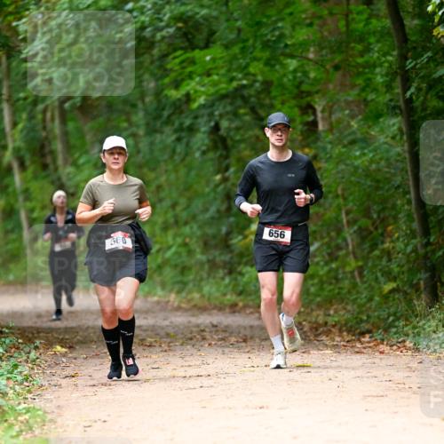 11.10.2026 - Bramfelder Halbmarathon 2026 Dr. Thomas Lammeyer http://msf.ph/oto/10821229 11.10.2026 10:25:05 Laufen 560, 656 meine-sportfotos.de