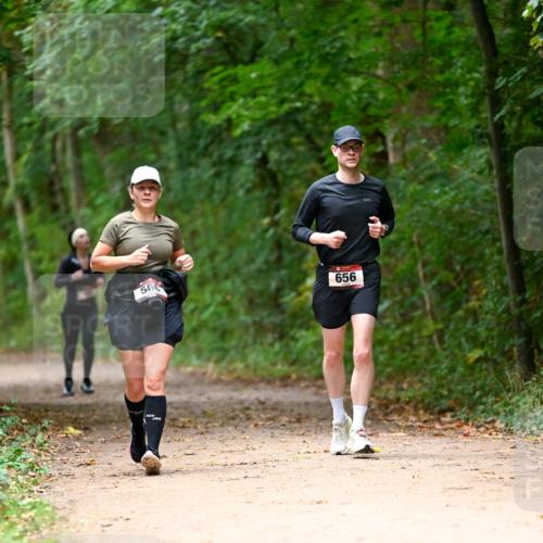 11.10.2026 - Bramfelder Halbmarathon 2026 Dr. Thomas Lammeyer http://msf.ph/oto/10821230 11.10.2026 10:25:05 Laufen 560, 656 meine-sportfotos.de