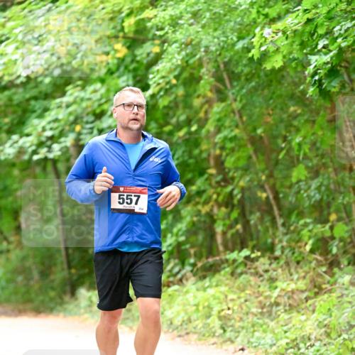 11.10.2026 - Bramfelder Halbmarathon 2026 Dr. Thomas Lammeyer http://msf.ph/oto/10821493 11.10.2026 10:27:30 Laufen 557, 254 meine-sportfotos.de