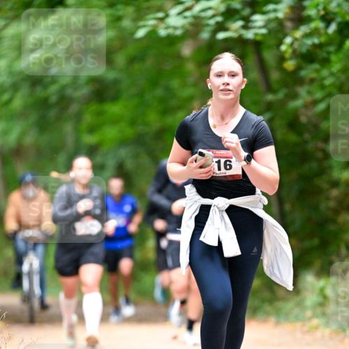 11.10.2026 - Bramfelder Halbmarathon 2026 Dr. Thomas Lammeyer http://msf.ph/oto/10821808 11.10.2026 10:29:59 Laufen 16 meine-sportfotos.de