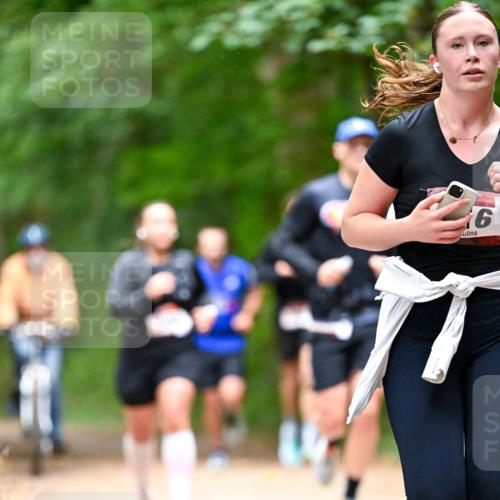 11.10.2026 - Bramfelder Halbmarathon 2026 Dr. Thomas Lammeyer http://msf.ph/oto/10821818 11.10.2026 10:30:00 Laufen 6 meine-sportfotos.de
