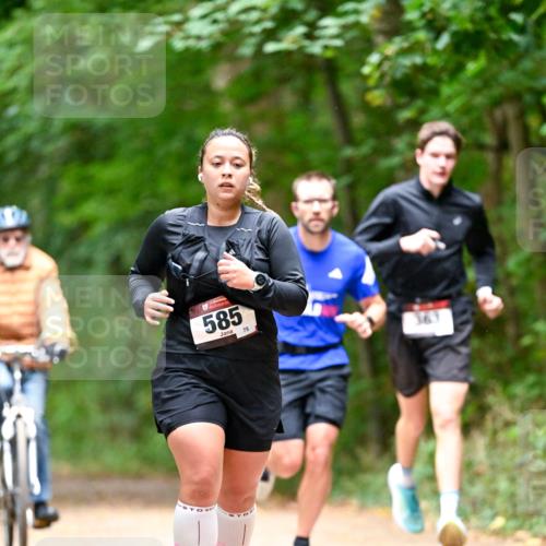 11.10.2026 - Bramfelder Halbmarathon 2026 Dr. Thomas Lammeyer http://msf.ph/oto/10821828 11.10.2026 10:30:03 Laufen 585, 75 meine-sportfotos.de