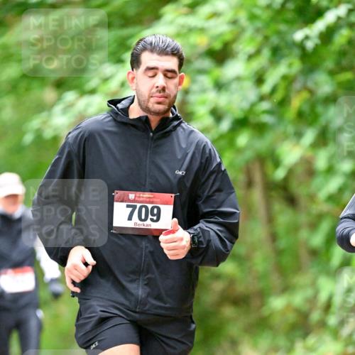 11.10.2026 - Bramfelder Halbmarathon 2026 Dr. Thomas Lammeyer http://msf.ph/oto/10821989 11.10.2026 10:31:03 Laufen 35, 709 meine-sportfotos.de