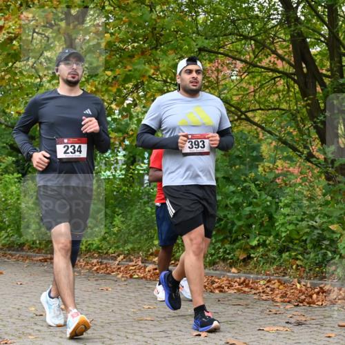 11.10.2026 - Bramfelder Halbmarathon 2026 J. Mangold http://msf.ph/oto/10822354 11.10.2026 10:14:13 Laufen 157, 234, 393, 422 meine-sportfotos.de