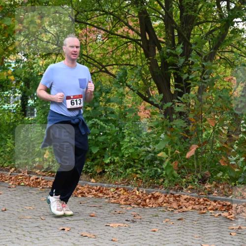 11.10.2026 - Bramfelder Halbmarathon 2026 J. Mangold http://msf.ph/oto/10822409 11.10.2026 10:15:36 Laufen 53, 354, 590, 613, 778 meine-sportfotos.de