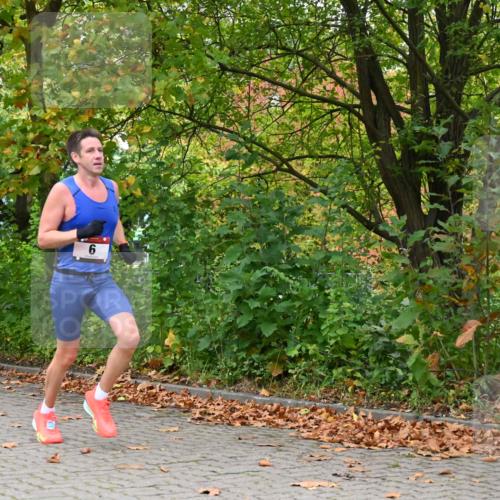 11.10.2026 - Bramfelder Halbmarathon 2026 J. Mangold http://msf.ph/oto/10822421 11.10.2026 10:15:46 Laufen 6 meine-sportfotos.de
