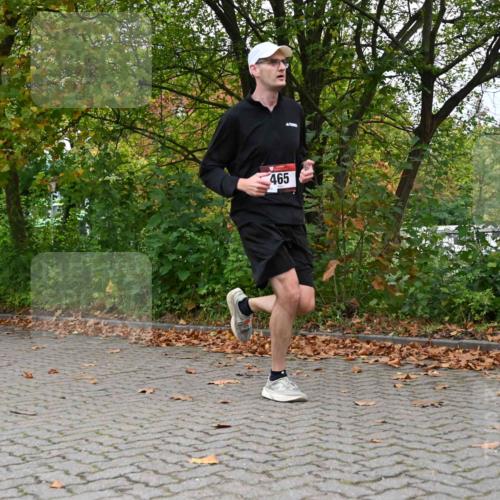 11.10.2026 - Bramfelder Halbmarathon 2026 J. Mangold http://msf.ph/oto/10822575 11.10.2026 10:18:57 Laufen 330, 443, 465 meine-sportfotos.de
