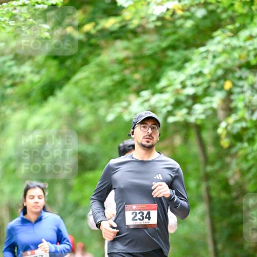 11.10.2026 - Bramfelder Halbmarathon 2026 Dr. Thomas Lammeyer http://msf.ph/oto/10822661 11.10.2026 10:35:51 Laufen 577, 35, 234 meine-sportfotos.de