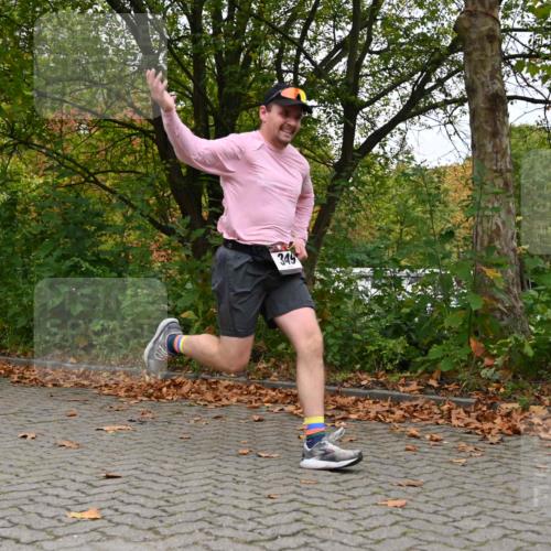 11.10.2026 - Bramfelder Halbmarathon 2026 J. Mangold http://msf.ph/oto/10822693 11.10.2026 10:20:57 Laufen 201, 262, 349 meine-sportfotos.de