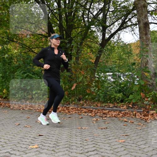 11.10.2026 - Bramfelder Halbmarathon 2026 J. Mangold http://msf.ph/oto/10822727 11.10.2026 10:21:33 Laufen 781 meine-sportfotos.de