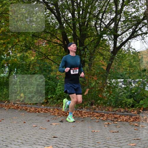 11.10.2026 - Bramfelder Halbmarathon 2026 J. Mangold http://msf.ph/oto/10822786 11.10.2026 10:22:18 Laufen 17, 230, 704, 730, 814, 815, 816 meine-sportfotos.de