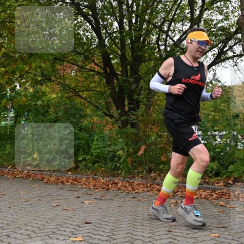 11.10.2026 - Bramfelder Halbmarathon 2026 J. Mangold http://msf.ph/oto/10822837 11.10.2026 10:22:35 Laufen 29, 155, 454, 576 meine-sportfotos.de
