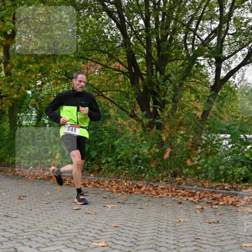 11.10.2026 - Bramfelder Halbmarathon 2026 J. Mangold http://msf.ph/oto/10822887 11.10.2026 10:23:12 Laufen 328, 741 meine-sportfotos.de