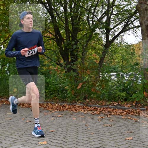 11.10.2026 - Bramfelder Halbmarathon 2026 J. Mangold http://msf.ph/oto/10822960 11.10.2026 10:23:52 Laufen 43, 231, 510 meine-sportfotos.de