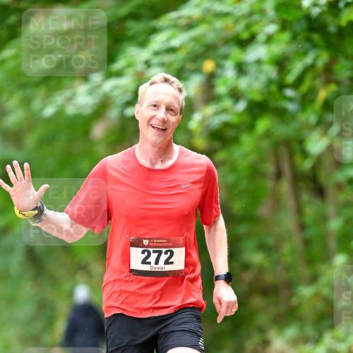 11.10.2026 - Bramfelder Halbmarathon 2026 Dr. Thomas Lammeyer http://msf.ph/oto/10822967 11.10.2026 10:36:36 Laufen 35, 272 meine-sportfotos.de