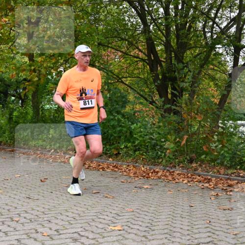 11.10.2026 - Bramfelder Halbmarathon 2026 J. Mangold http://msf.ph/oto/10823000 11.10.2026 10:25:32 Laufen 345, 811 meine-sportfotos.de