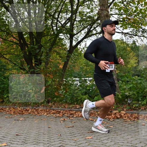11.10.2026 - Bramfelder Halbmarathon 2026 J. Mangold http://msf.ph/oto/10823013 11.10.2026 10:26:05 Laufen 654, 773 meine-sportfotos.de