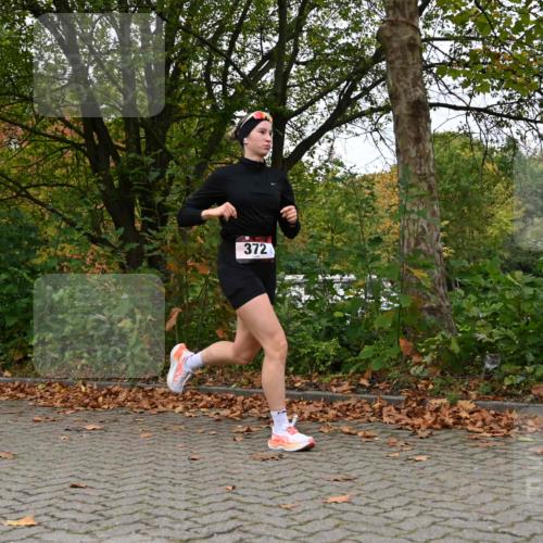 11.10.2026 - Bramfelder Halbmarathon 2026 J. Mangold http://msf.ph/oto/10823031 11.10.2026 10:26:15 Laufen 372 meine-sportfotos.de