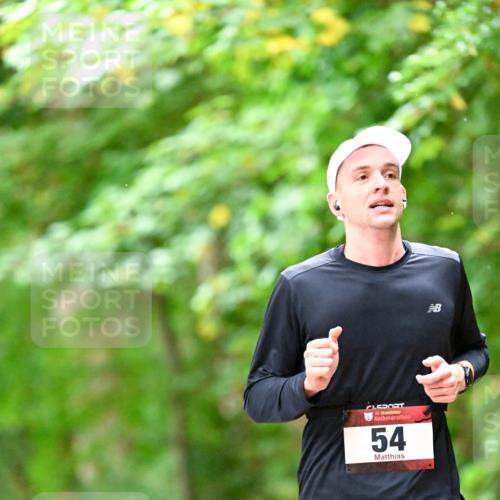 11.10.2026 - Bramfelder Halbmarathon 2026 Dr. Thomas Lammeyer http://msf.ph/oto/10823039 11.10.2026 10:36:54 Laufen 35, 54 meine-sportfotos.de
