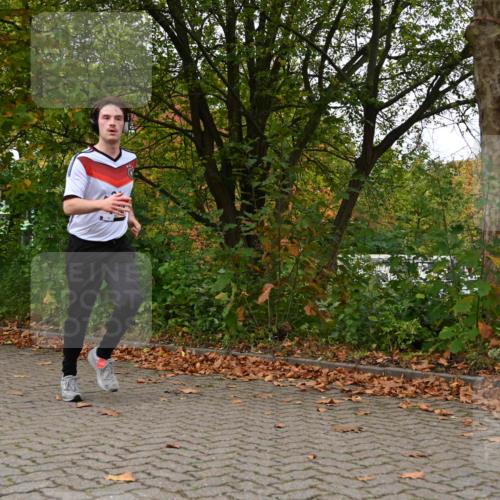 11.10.2026 - Bramfelder Halbmarathon 2026 J. Mangold http://msf.ph/oto/10823041 11.10.2026 10:27:09 Laufen 530, 551, 641, 702 meine-sportfotos.de