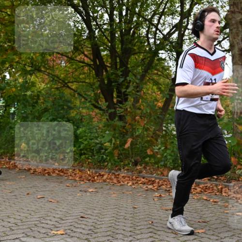 11.10.2026 - Bramfelder Halbmarathon 2026 J. Mangold http://msf.ph/oto/10823047 11.10.2026 10:27:09 Laufen 530, 551, 641, 702 meine-sportfotos.de