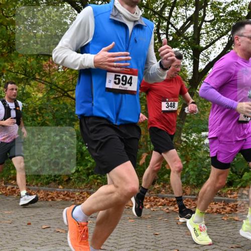11.10.2026 - Bramfelder Halbmarathon 2026 J. Mangold http://msf.ph/oto/10823077 11.10.2026 10:27:18 Laufen 348, 460, 530, 594, 641, 804 meine-sportfotos.de
