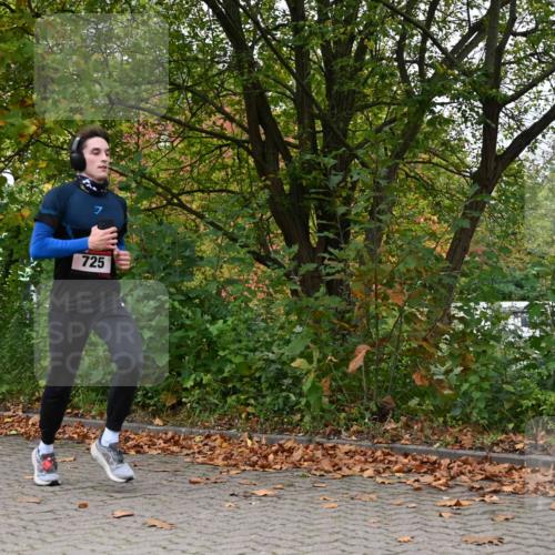 11.10.2026 - Bramfelder Halbmarathon 2026 J. Mangold http://msf.ph/oto/10823141 11.10.2026 10:28:00 Laufen 368, 521, 526, 637, 725, 735 meine-sportfotos.de
