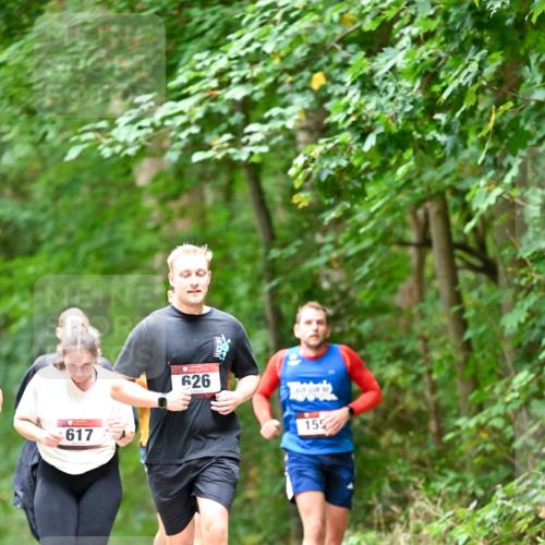 11.10.2026 - Bramfelder Halbmarathon 2026 Dr. Thomas Lammeyer http://msf.ph/oto/10823222 11.10.2026 10:37:47 Laufen 617, 626, 155 meine-sportfotos.de