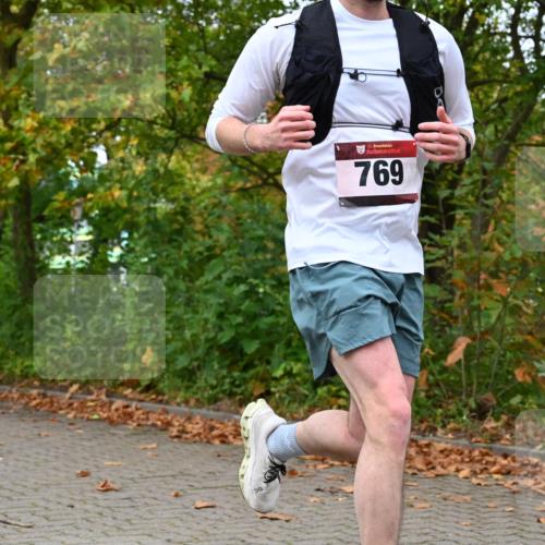 11.10.2026 - Bramfelder Halbmarathon 2026 J. Mangold http://msf.ph/oto/10823256 11.10.2026 10:31:00 Laufen 121, 769 meine-sportfotos.de
