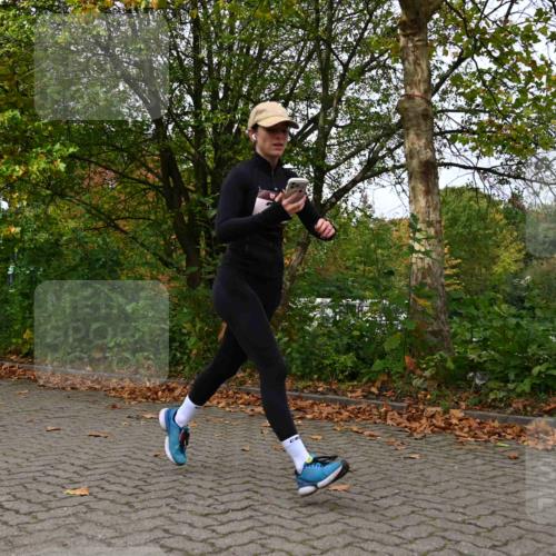 11.10.2026 - Bramfelder Halbmarathon 2026 J. Mangold http://msf.ph/oto/10823333 11.10.2026 10:31:53 Laufen 174, 239, 312, 738, 748 meine-sportfotos.de