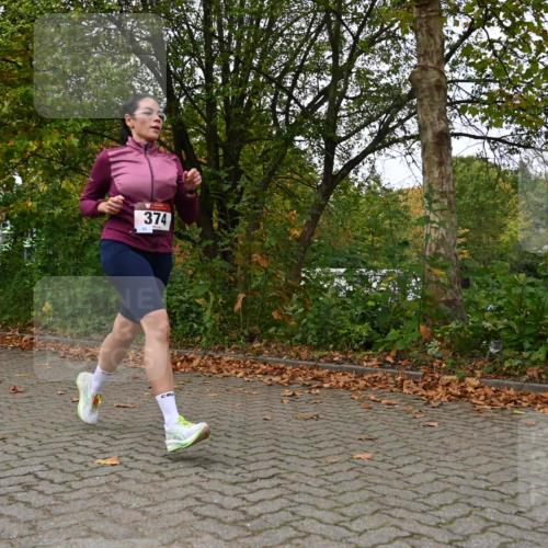 11.10.2026 - Bramfelder Halbmarathon 2026 J. Mangold http://msf.ph/oto/10823446 11.10.2026 10:32:40 Laufen 374 meine-sportfotos.de