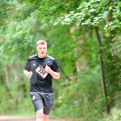 11.10.2026 - Bramfelder Halbmarathon 2026 Dr. Thomas Lammeyer http://msf.ph/oto/10823458 11.10.2026 10:38:27 Laufen 330 meine-sportfotos.de