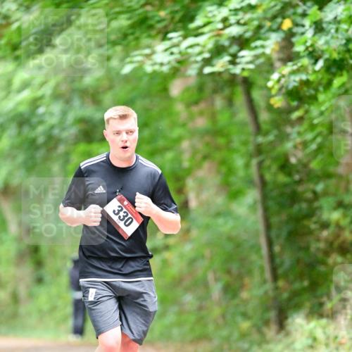 11.10.2026 - Bramfelder Halbmarathon 2026 Dr. Thomas Lammeyer http://msf.ph/oto/10823466 11.10.2026 10:38:27 Laufen 330 meine-sportfotos.de