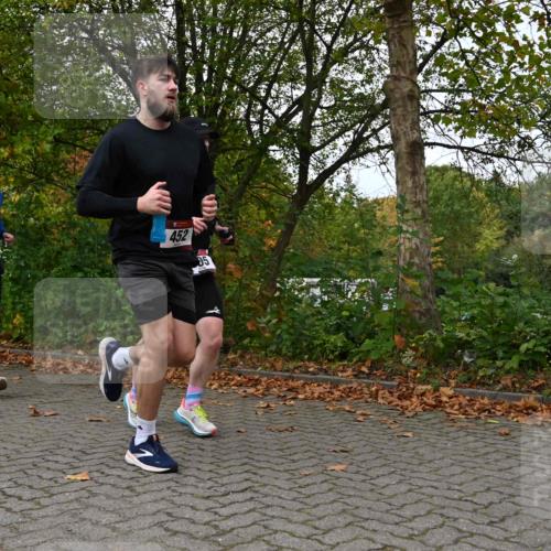 11.10.2026 - Bramfelder Halbmarathon 2026 J. Mangold http://msf.ph/oto/10823553 11.10.2026 10:33:19 Laufen 18, 34, 114, 429, 452, 479, 567, 605, 720 meine-sportfotos.de