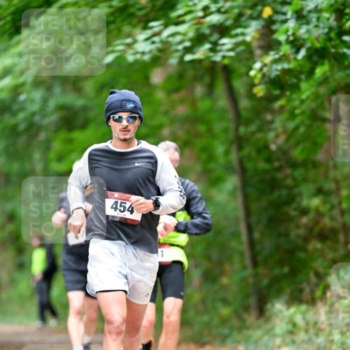 11.10.2026 - Bramfelder Halbmarathon 2026 Dr. Thomas Lammeyer http://msf.ph/oto/10823560 11.10.2026 10:38:45 Laufen 454 meine-sportfotos.de