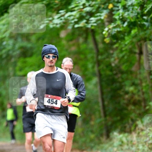 11.10.2026 - Bramfelder Halbmarathon 2026 Dr. Thomas Lammeyer http://msf.ph/oto/10823562 11.10.2026 10:38:45 Laufen 454 meine-sportfotos.de