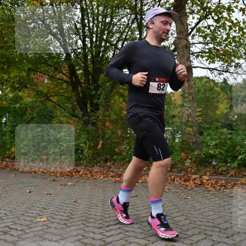 11.10.2026 - Bramfelder Halbmarathon 2026 J. Mangold http://msf.ph/oto/10823609 11.10.2026 10:33:28 Laufen 18, 82, 114, 214, 479 meine-sportfotos.de