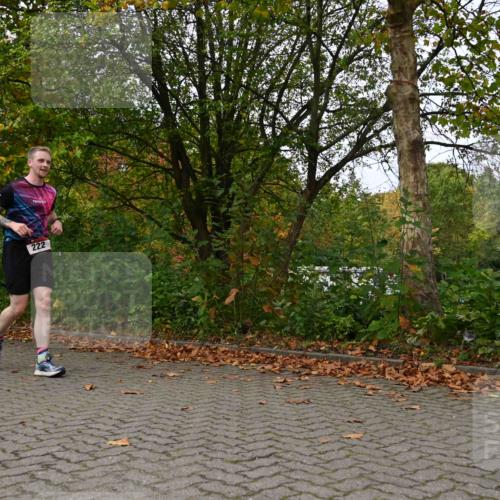 11.10.2026 - Bramfelder Halbmarathon 2026 J. Mangold http://msf.ph/oto/10823631 11.10.2026 10:34:01 Laufen 176, 222, 408, 430, 759 meine-sportfotos.de