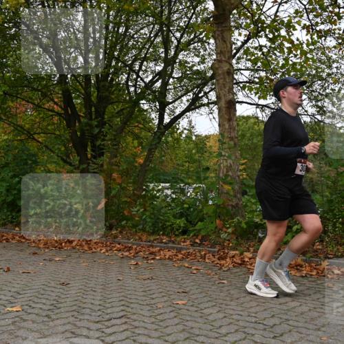 11.10.2026 - Bramfelder Halbmarathon 2026 J. Mangold http://msf.ph/oto/10823703 11.10.2026 10:34:22 Laufen 44, 303, 356, 439, 444, 822 meine-sportfotos.de