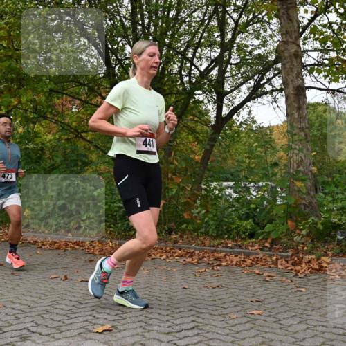 11.10.2026 - Bramfelder Halbmarathon 2026 J. Mangold http://msf.ph/oto/10823757 11.10.2026 10:34:58 Laufen 441, 473 meine-sportfotos.de